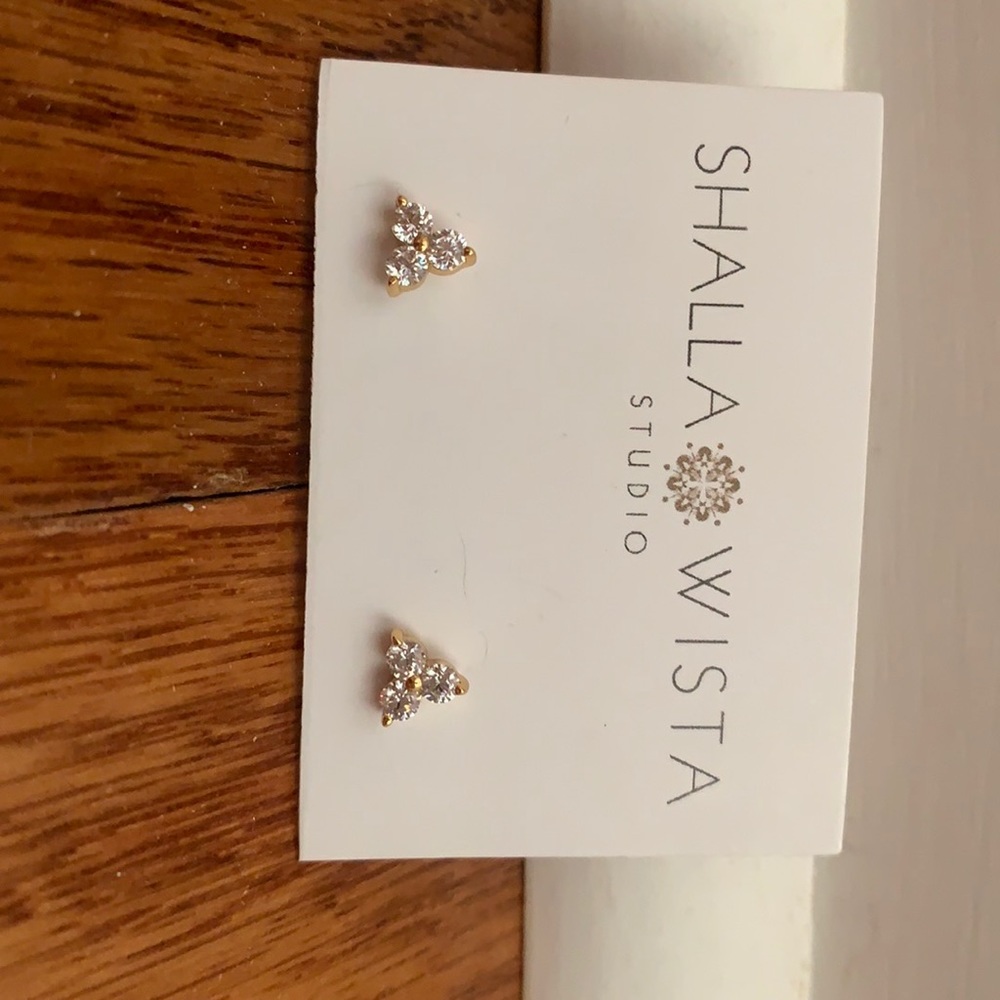 Shalla Wista gold earrings